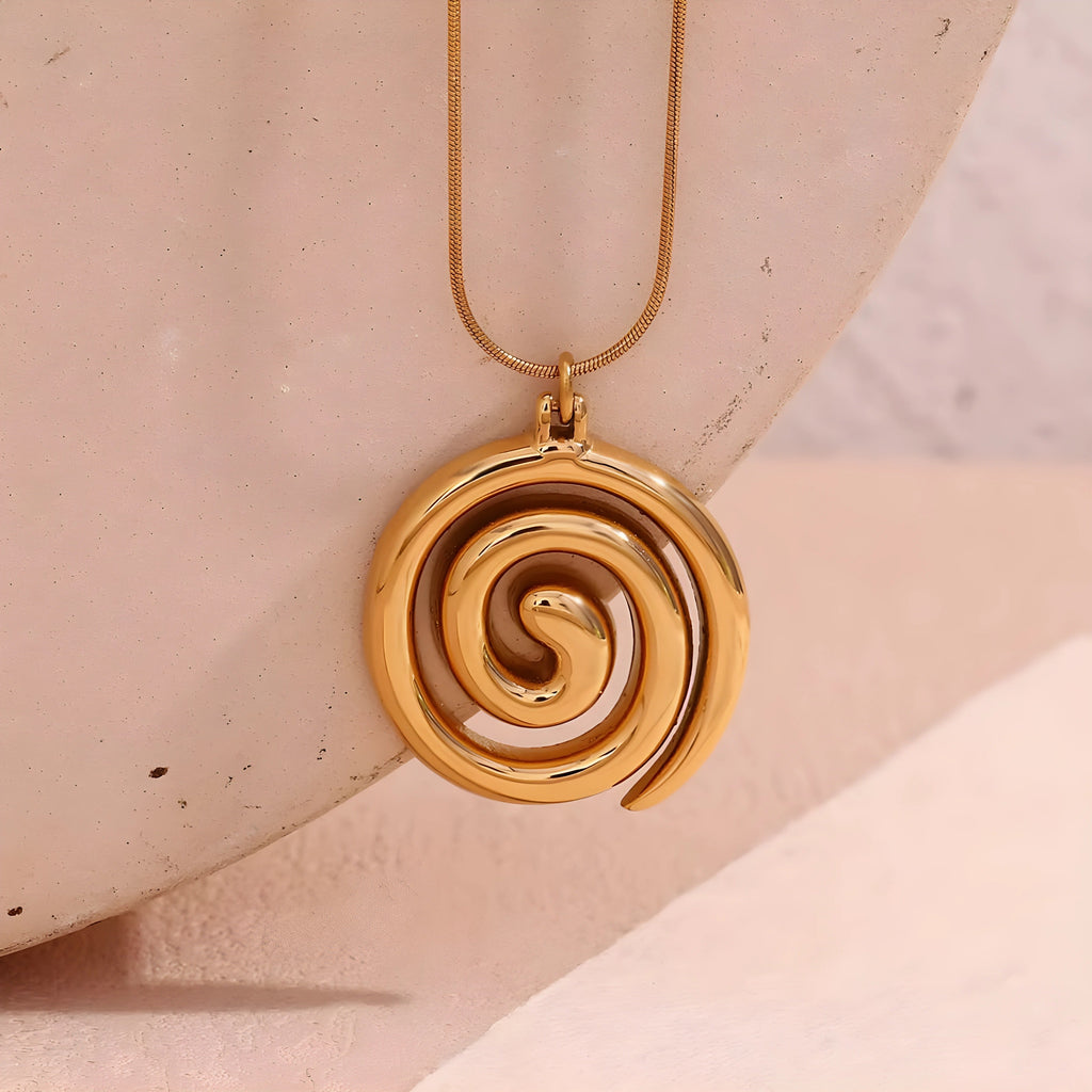 Sidonie – Gouden spiraal hanger