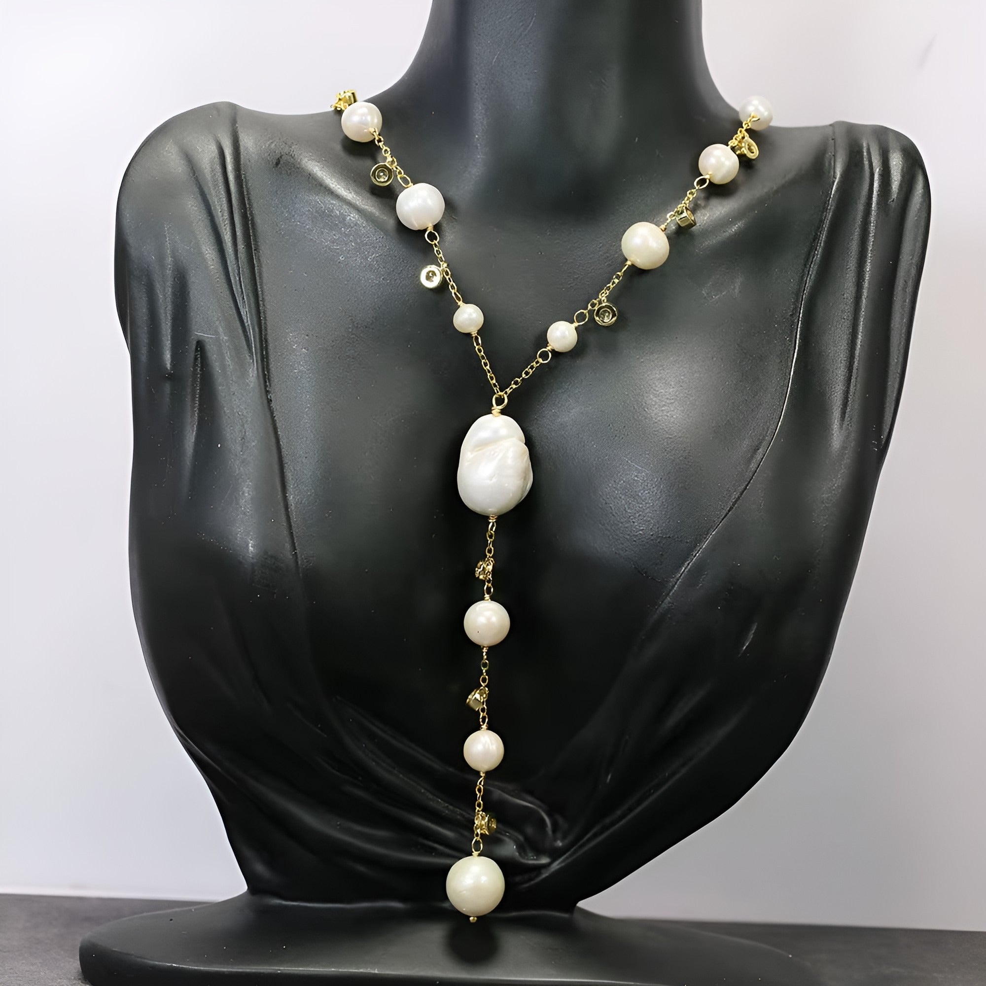 Elvire – Luxe Y-Halsketting met Keshi-Parels