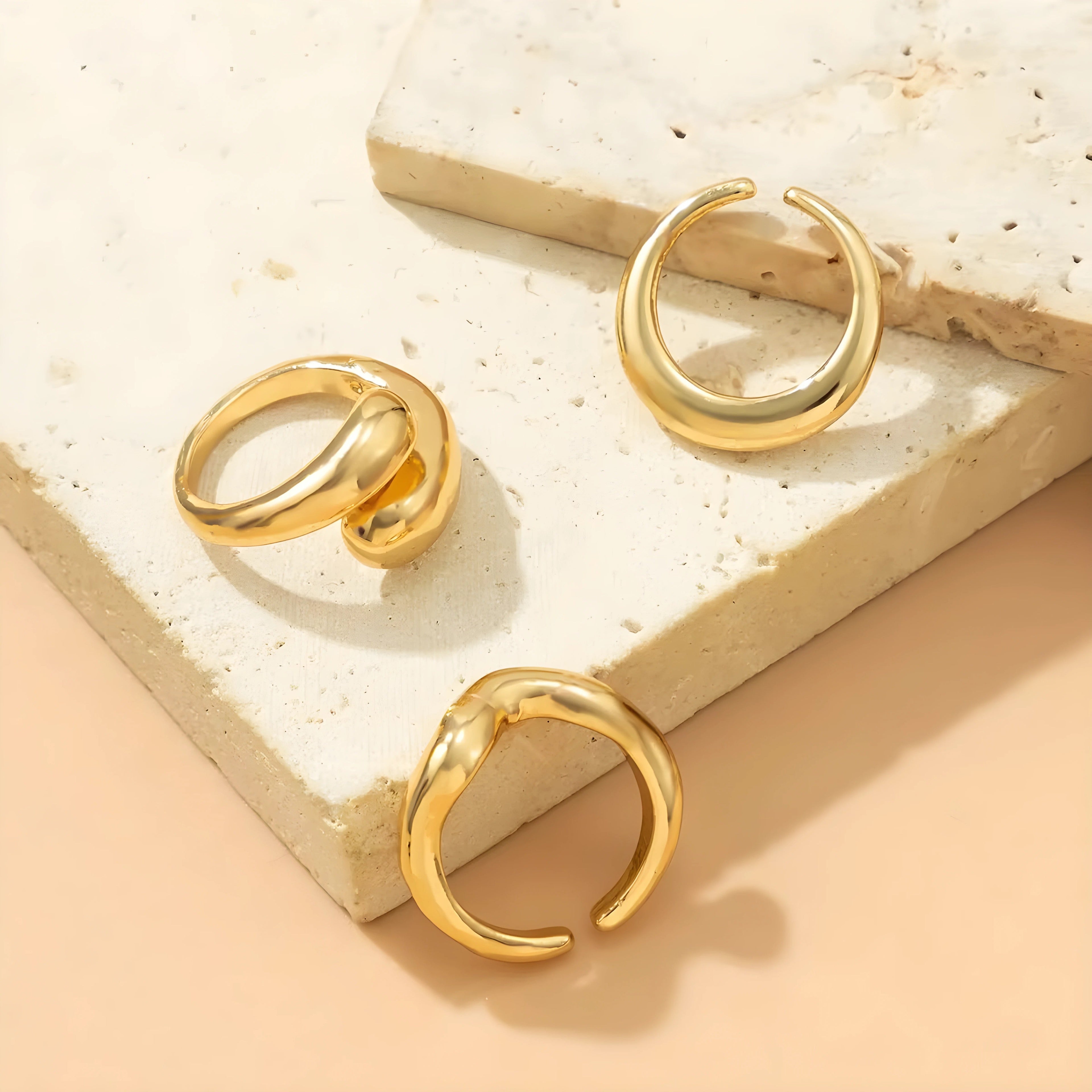Lison – Elegante set van 3 delicate ringen