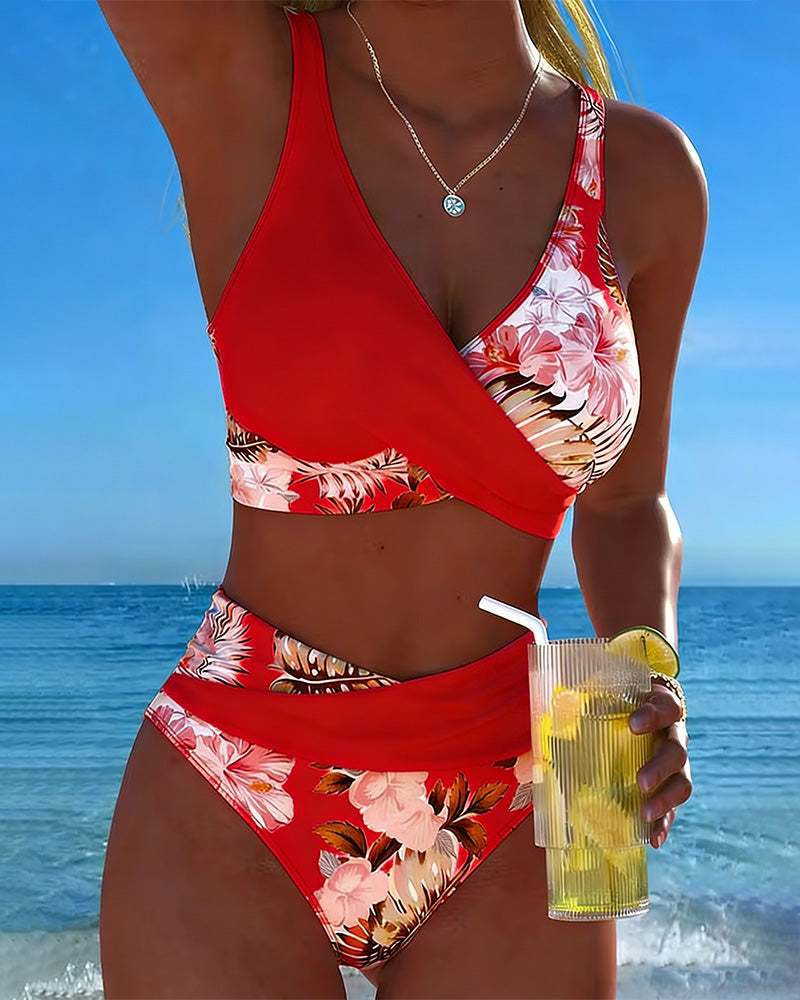 Bikini - Contrasterende Bloemenprint en Opening