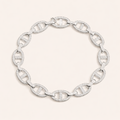 Elegant white gold bracelet with refined details