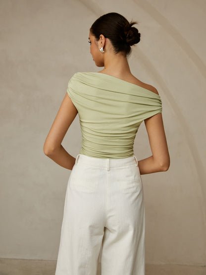 Mouwloze Top met Asymmetrische Halslijn