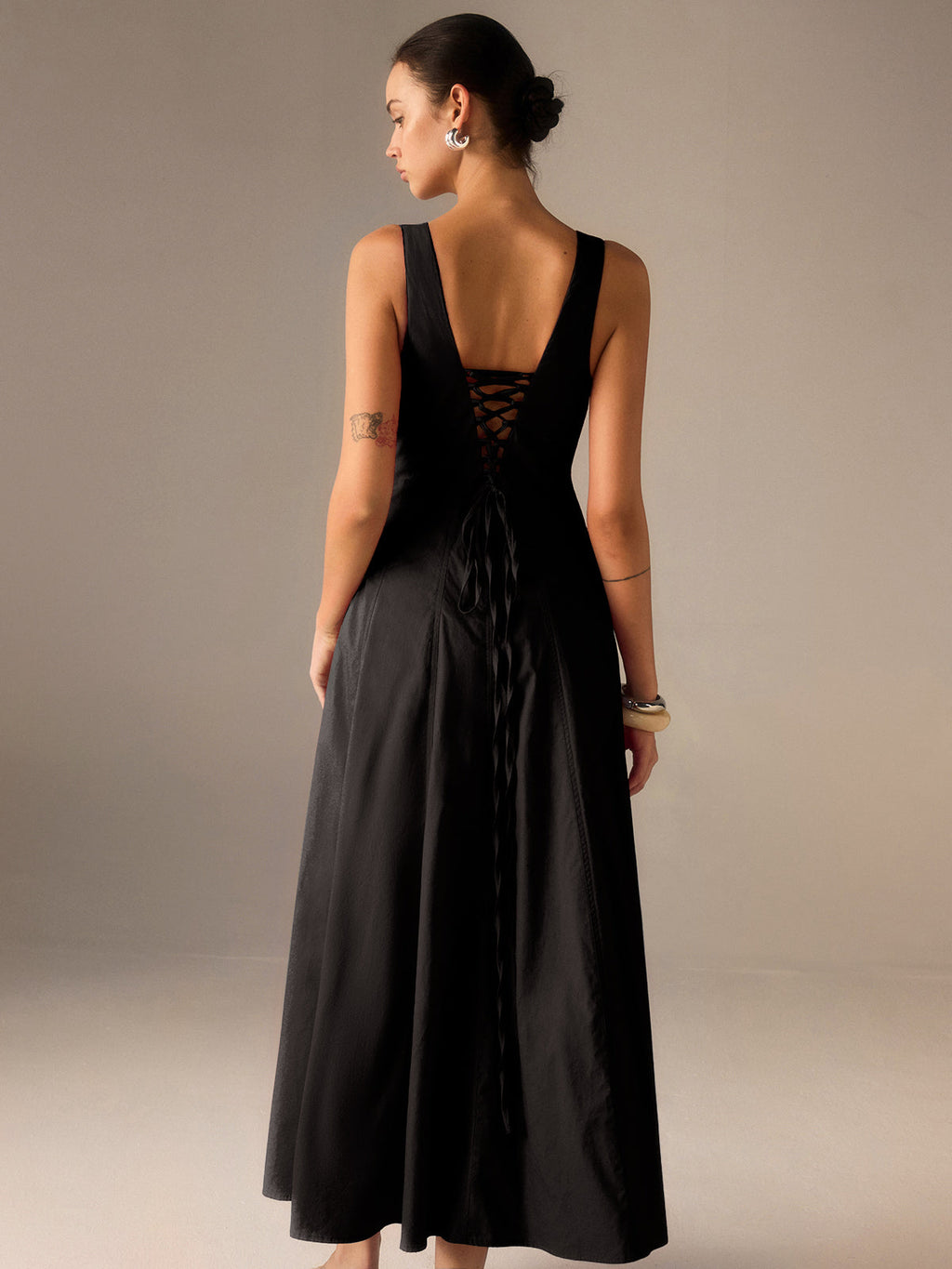 Crimson Grace Geprofileerde Midi Jurk