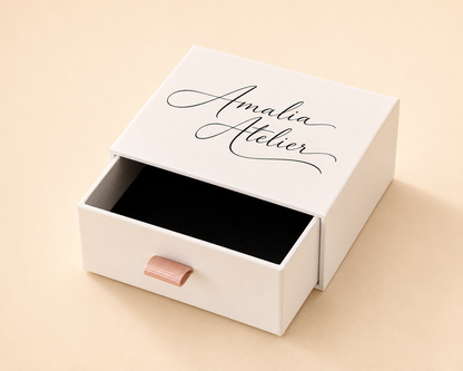 Minimalistische roségouden horloge met een subtiele parel