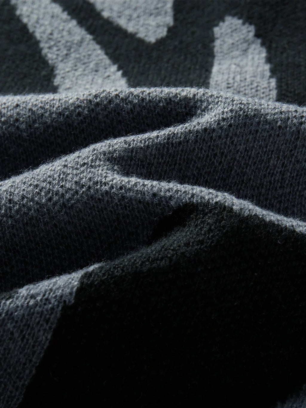 Lovas| Fashionable Men's Sweater