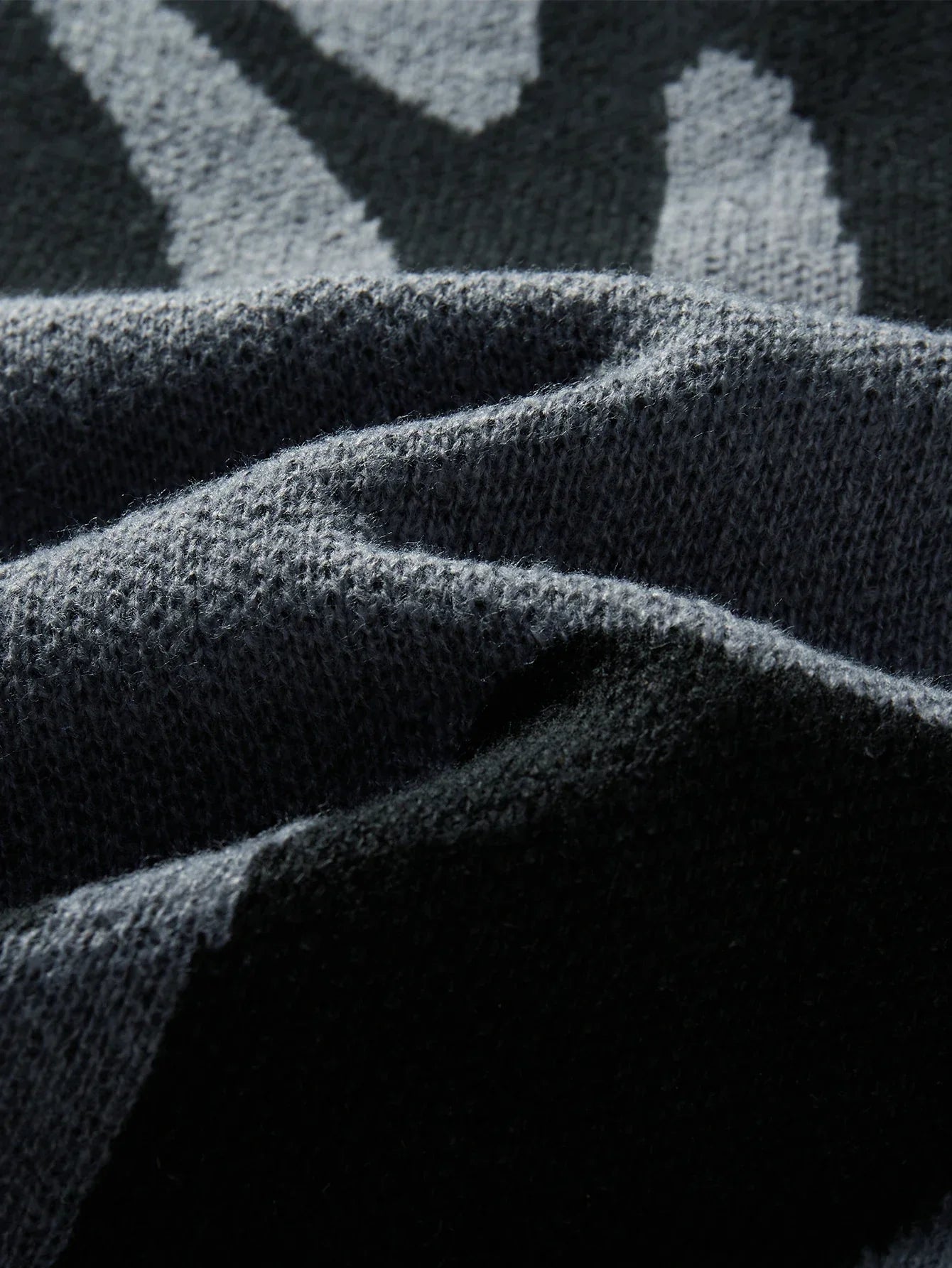 Lovas| Fashionable Men's Sweater