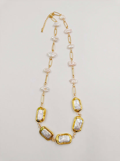 Célestine – Vergulde zoetwaterparelketting